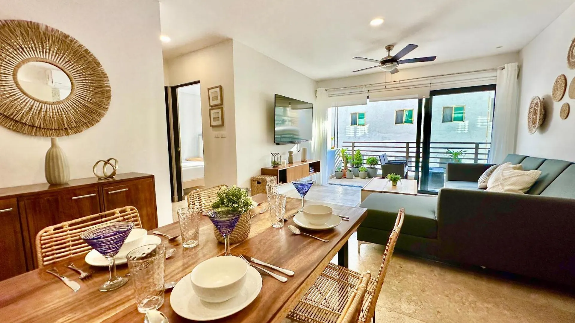 Perfect Condo At Arenis, Oceanview Pool And Gym Playa del Carmen