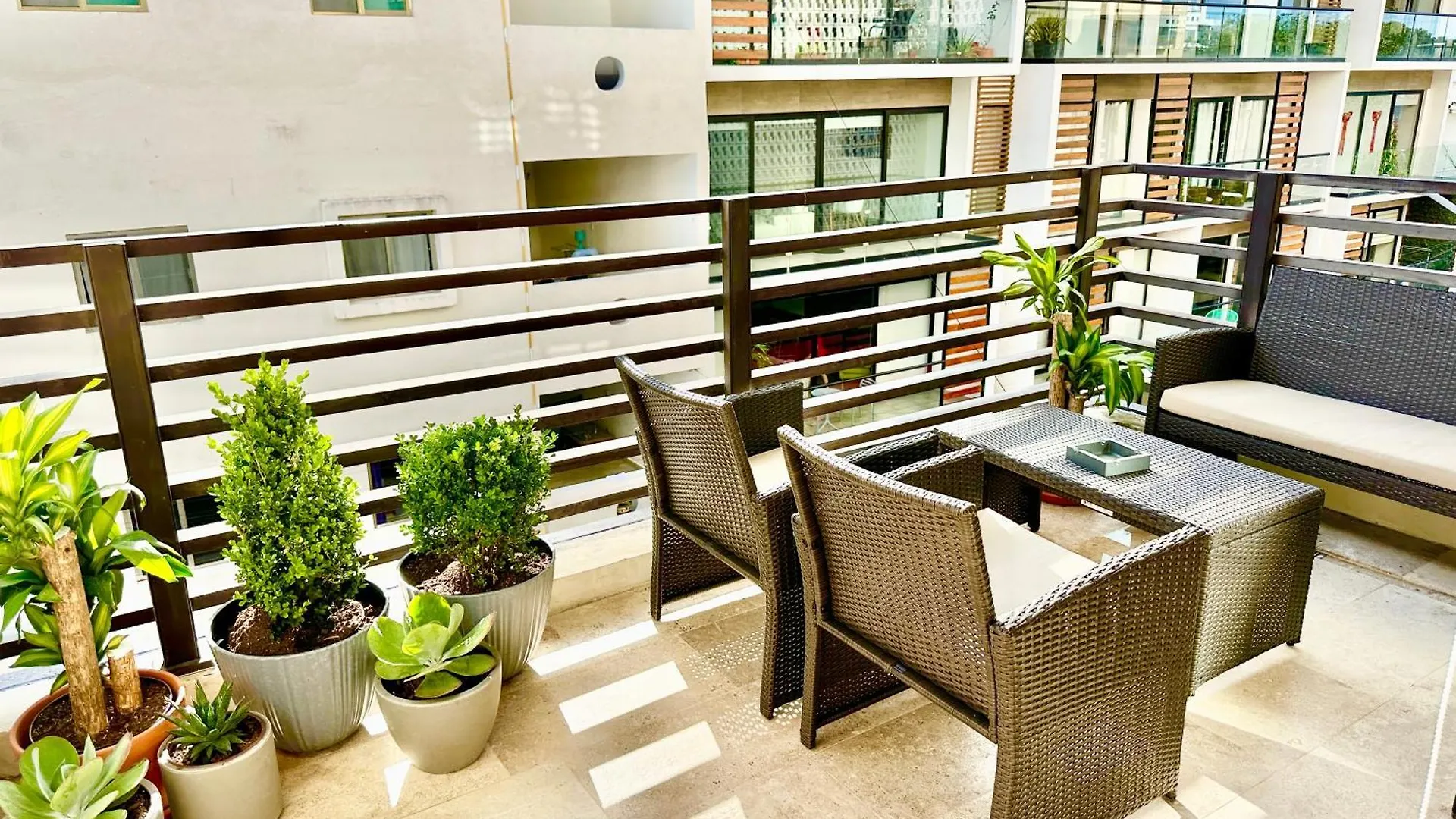 Family Condo- Fast Wifi And Oceanview Pool Playa del Carmen